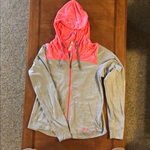 Women’s large underarmour zip up sweatshirt